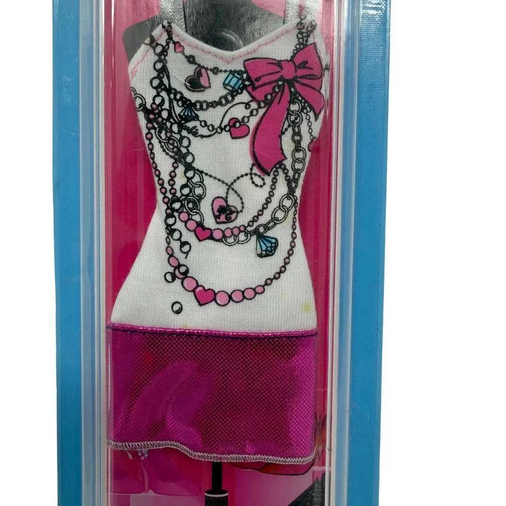 Barbie‎ Fashionistas White Dress Pink Bow Metallic Skirt Fashion Pack W3168 NEW